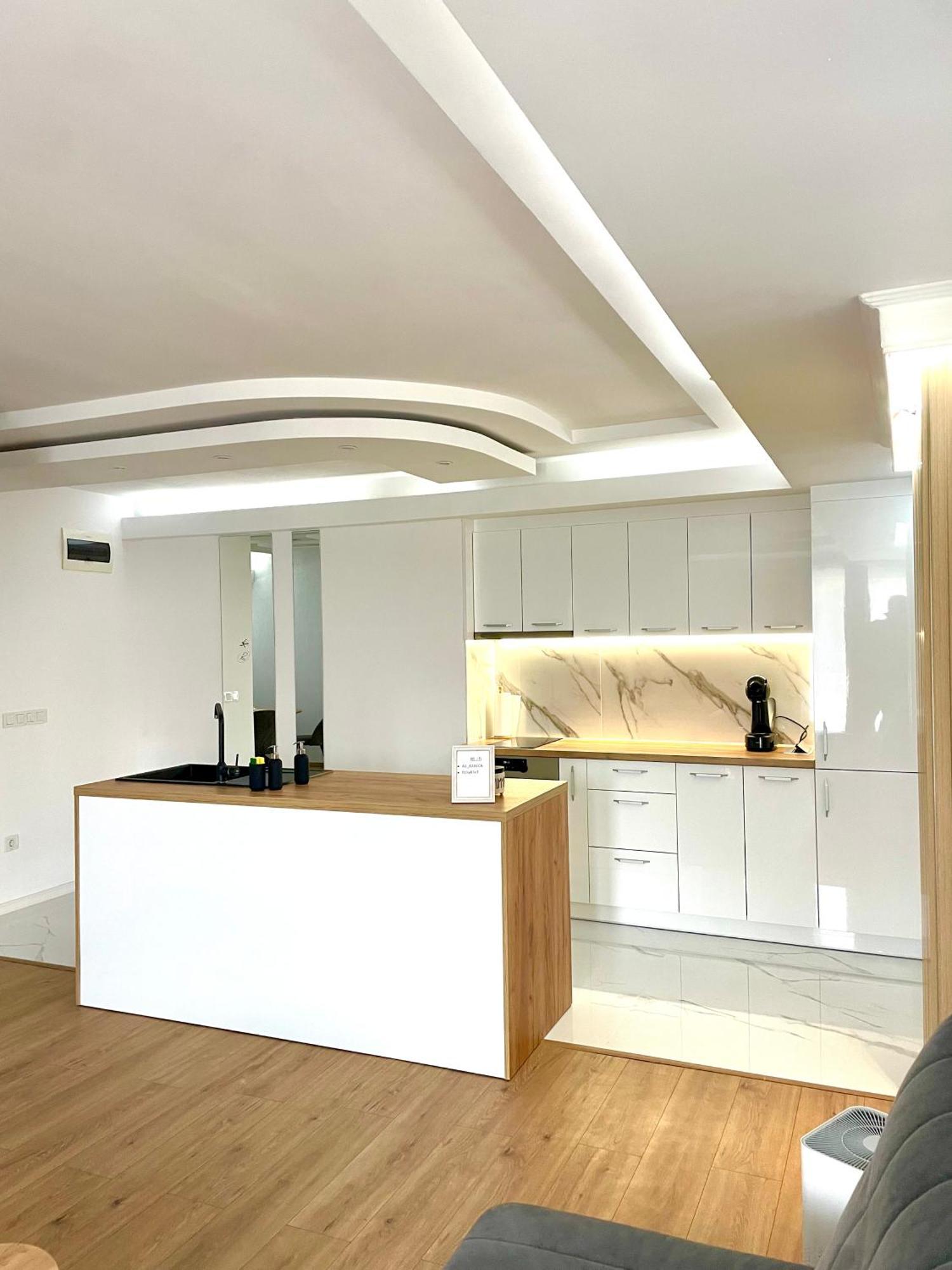Sea Breeze Apartment Varna Exterior foto